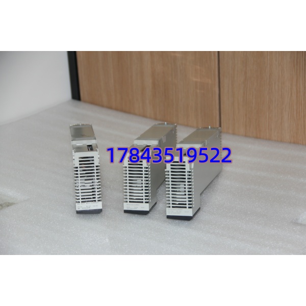 Schneider Electric 140ACO13000 | 模拟量输出模块(4×4–20mA AO,Premium/M340 兼容)