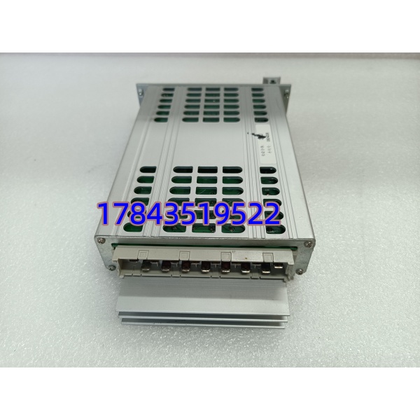 GE WES5120 5120-1106 | UR系列 Watchdog/E-Stop & 电源分配模块