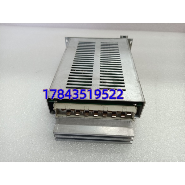 GE WES5302-111 | UR 保护装置配套 10.4" 彩色液晶触摸屏(HMI)