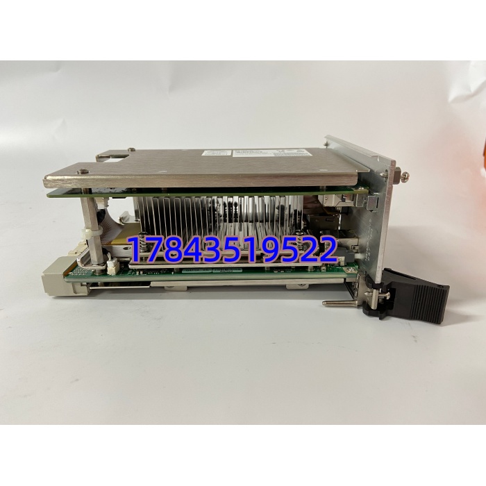 NI PXIe-8840QC | 3U PXI Express 嵌入式控制器 Intel Core i7 四核 - 图片 4