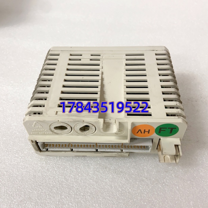 ABB PP825A 3BSE042240R3 | 电阻式触控 CSTN彩屏 面板安装