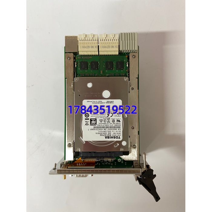 NI PXIe-8840QC | 3U PXI Express 嵌入式控制器 Intel Core i7 四核